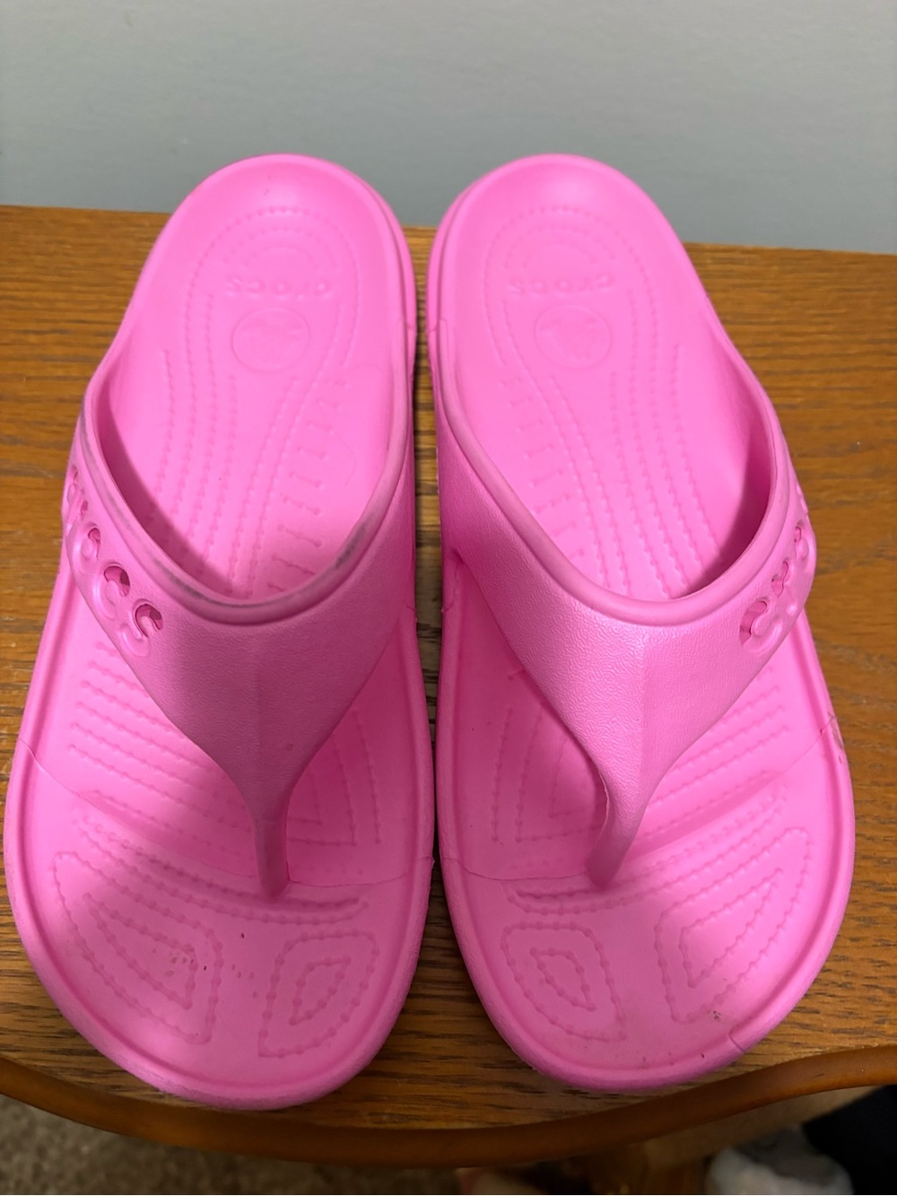 Title: Crocs Pink Getaway Platform Flip Flops Sandals Women’s Size 9 - Picture 3 of 5